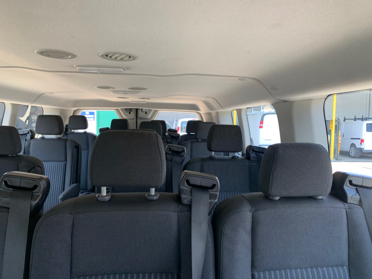 Ford Transit Passenger Wagon T-350 148" Low Roof XLT Swing-Out RH Dr 2018