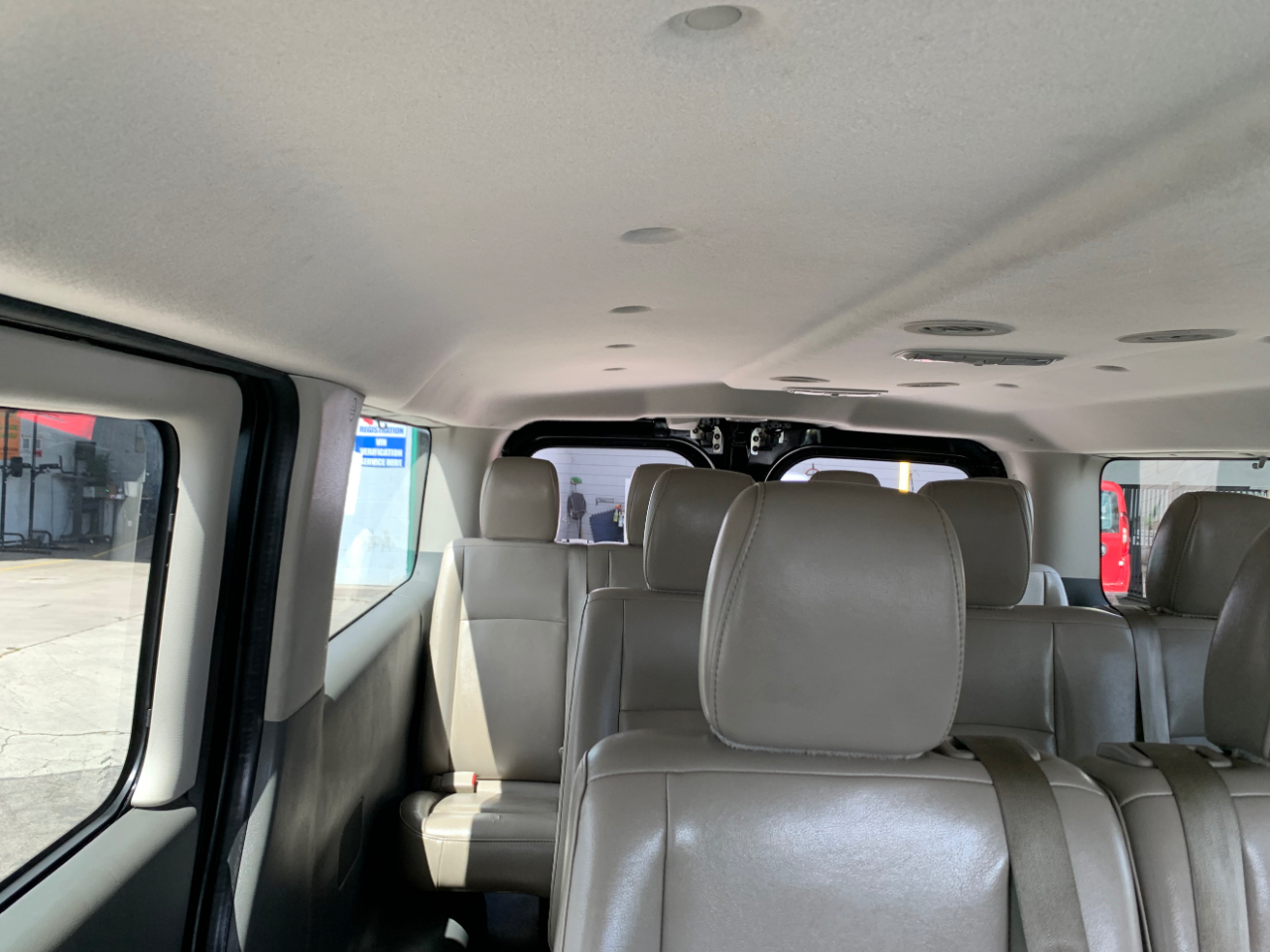 Nissan NV Passenger NV3500 HD SL V8 2019