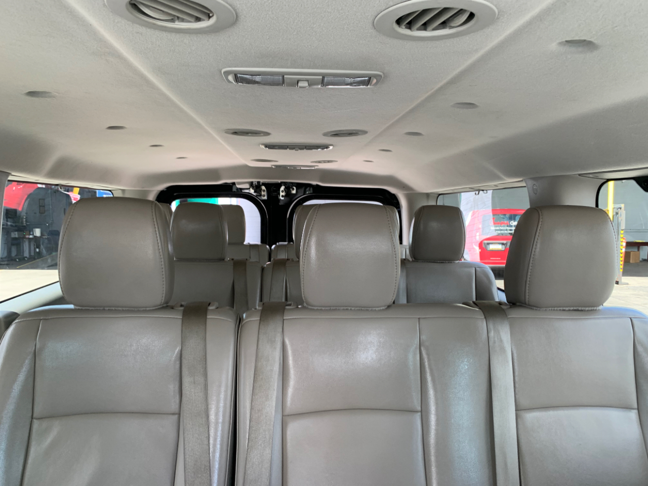 Nissan NV Passenger NV3500 HD SL V8 2019
