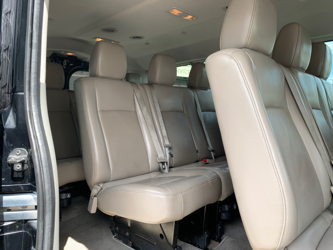 Nissan NV Passenger NV3500 HD SL V8 2019