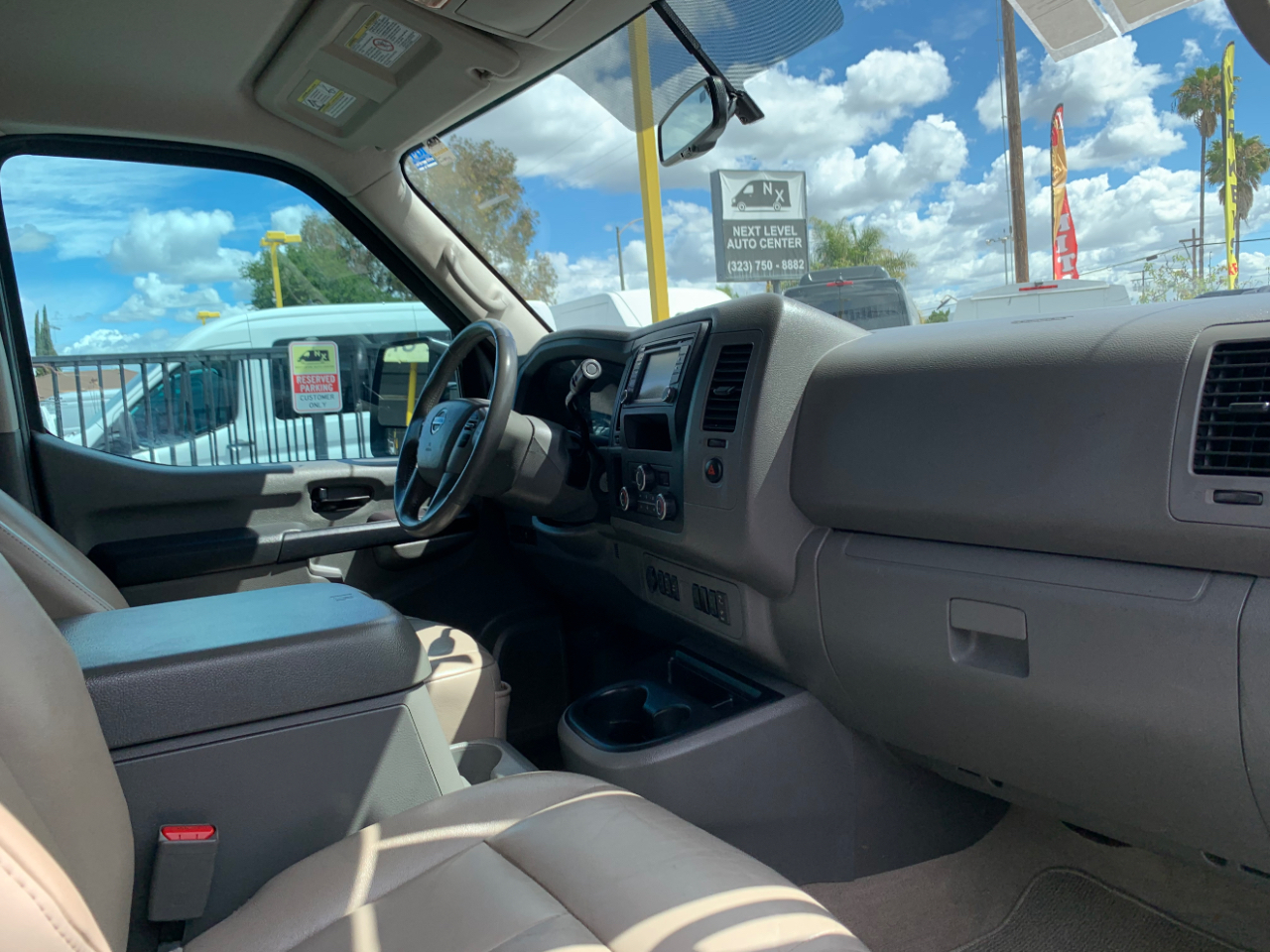 Nissan NV Passenger NV3500 HD SL V8 2019