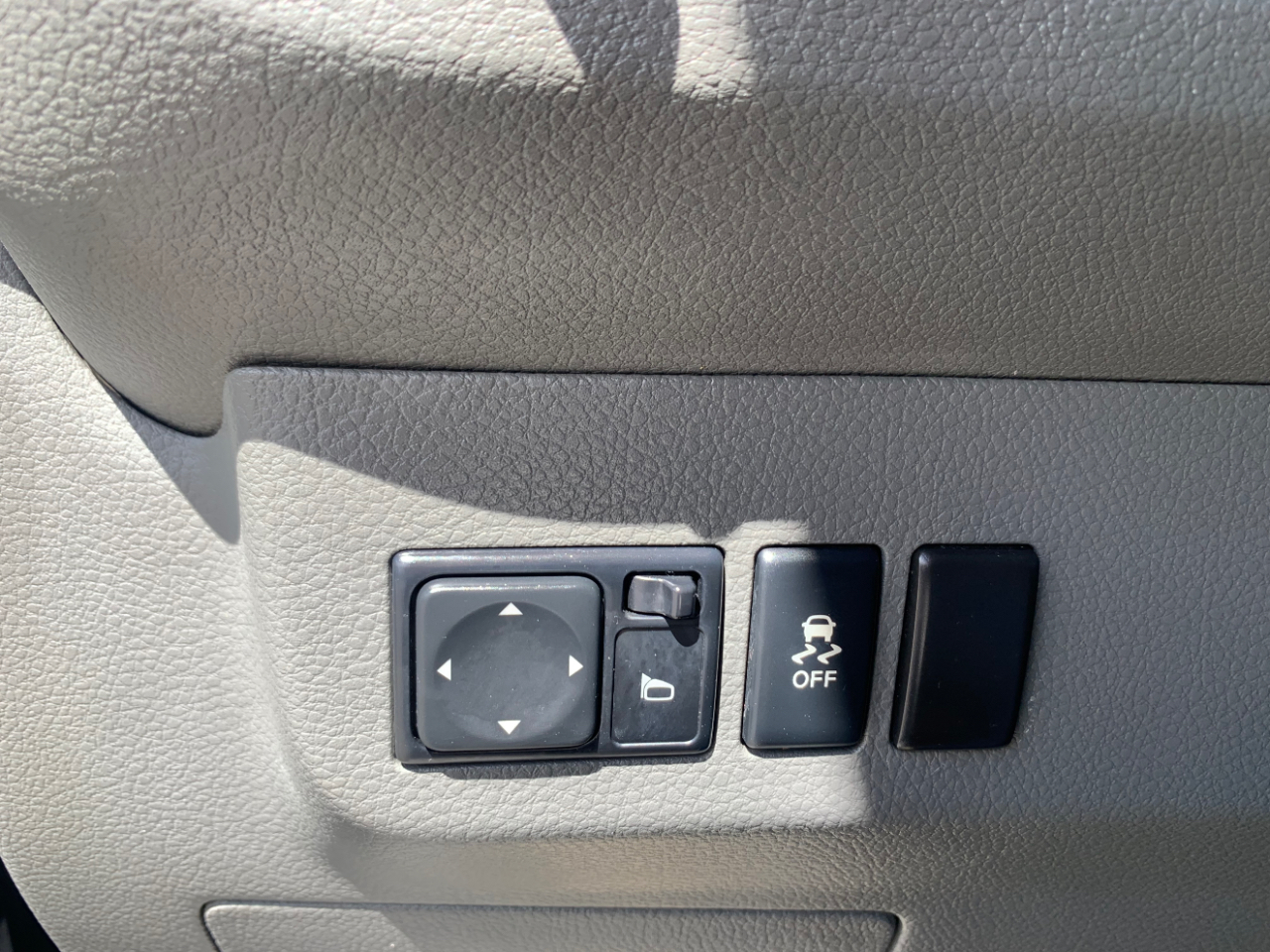 Nissan NV Passenger NV3500 HD SL V8 2019