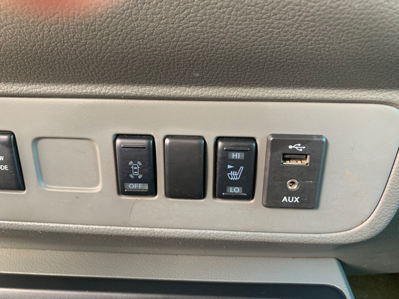 Nissan NV Passenger NV3500 HD SL V8 2019