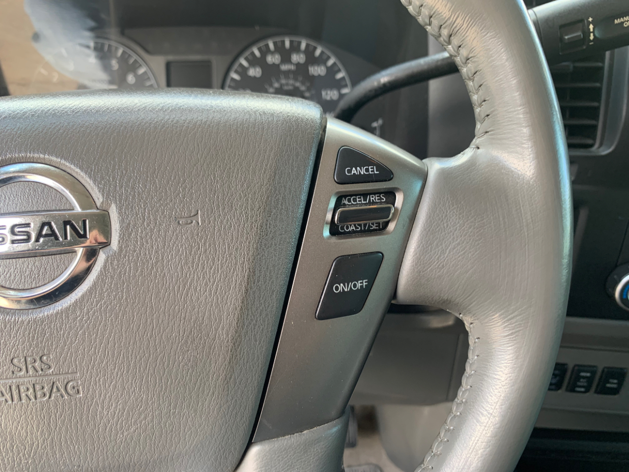 Nissan NV Passenger NV3500 HD SL V8 2019