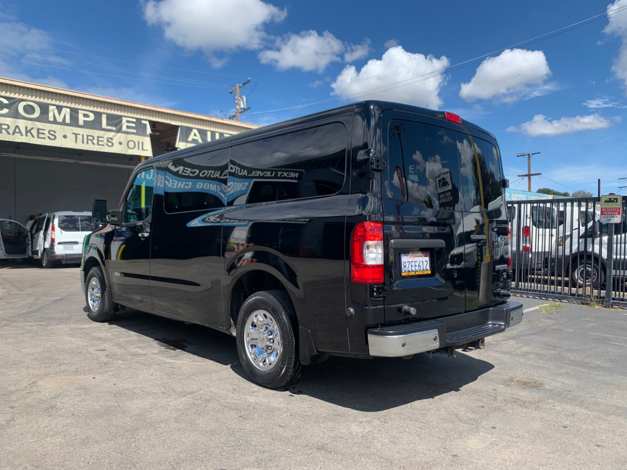 Nissan NV Passenger NV3500 HD SL V8 2019