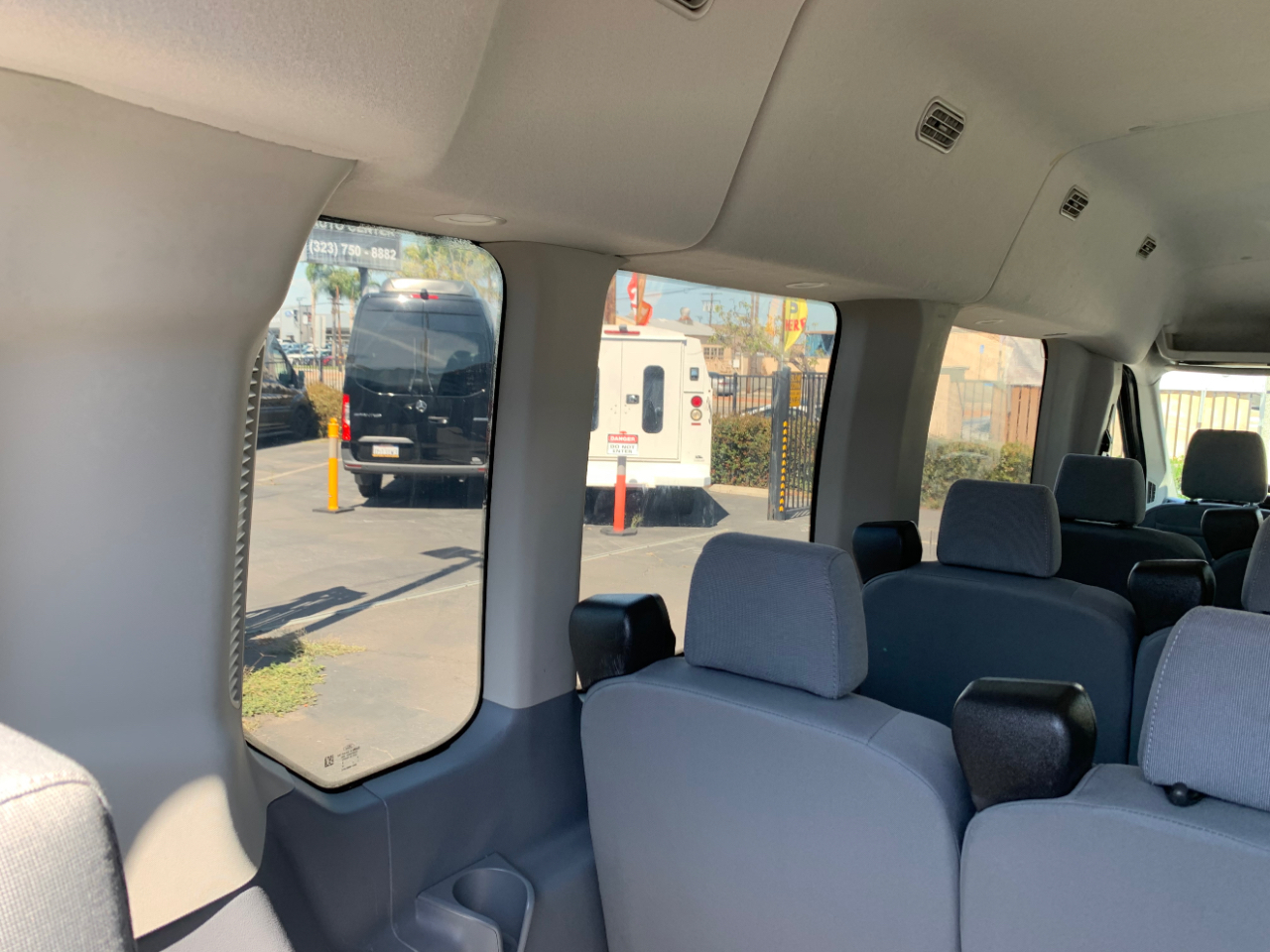 Ford Transit Passenger Wagon T-350 148" Med Roof XLT Sliding RH Dr 2018