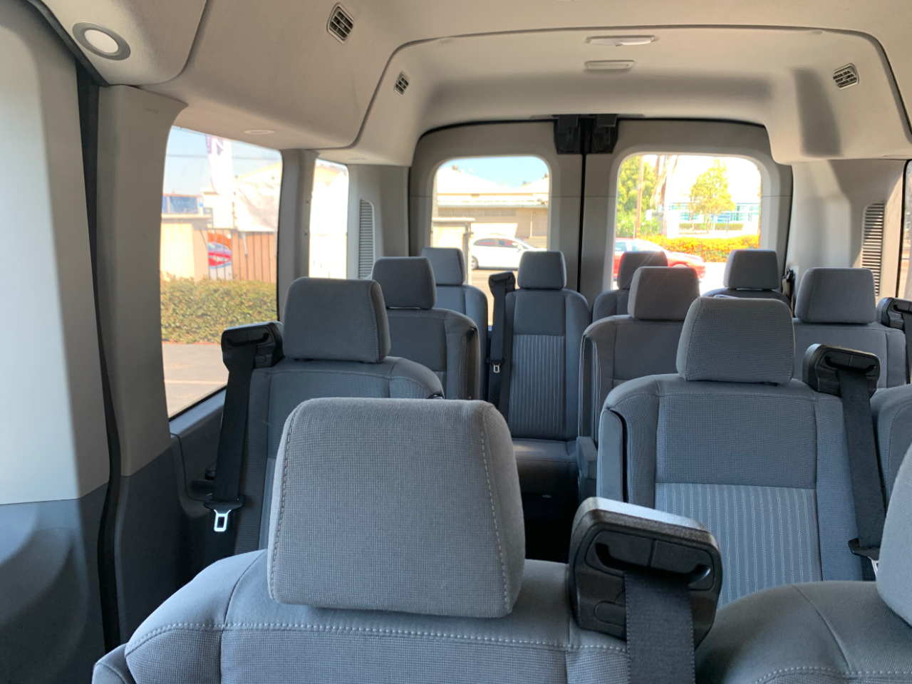 Ford Transit Passenger Wagon T-350 148" Med Roof XLT Sliding RH Dr 2018