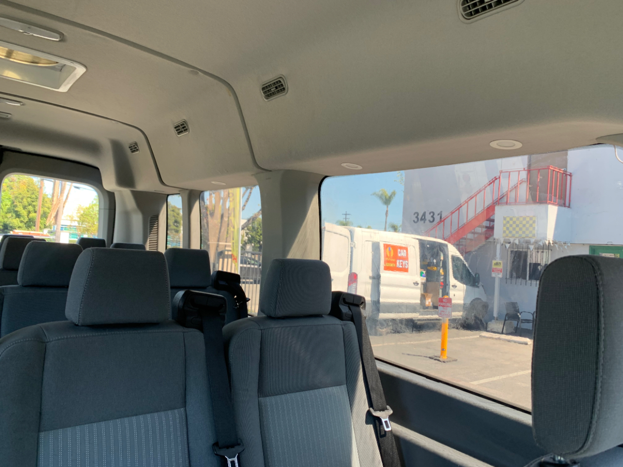Ford Transit Passenger Wagon T-350 148" Med Roof XLT Sliding RH Dr 2018