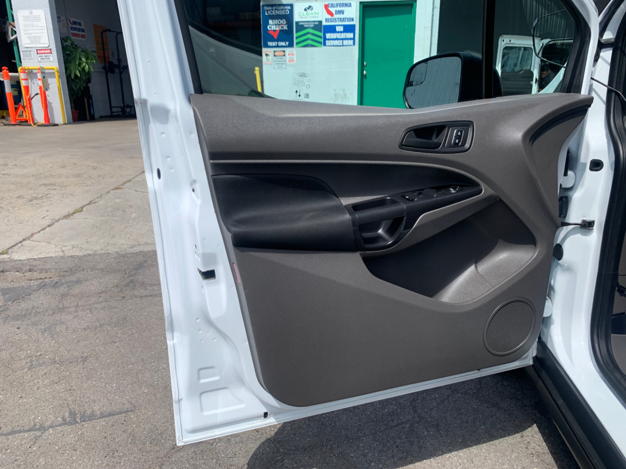 Ford Transit Connect Wagon XL LWB w/Rear Symmetrical Doors 2022