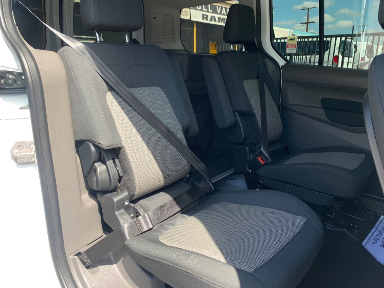 Ford Transit Connect Wagon XL LWB w/Rear Symmetrical Doors 2022