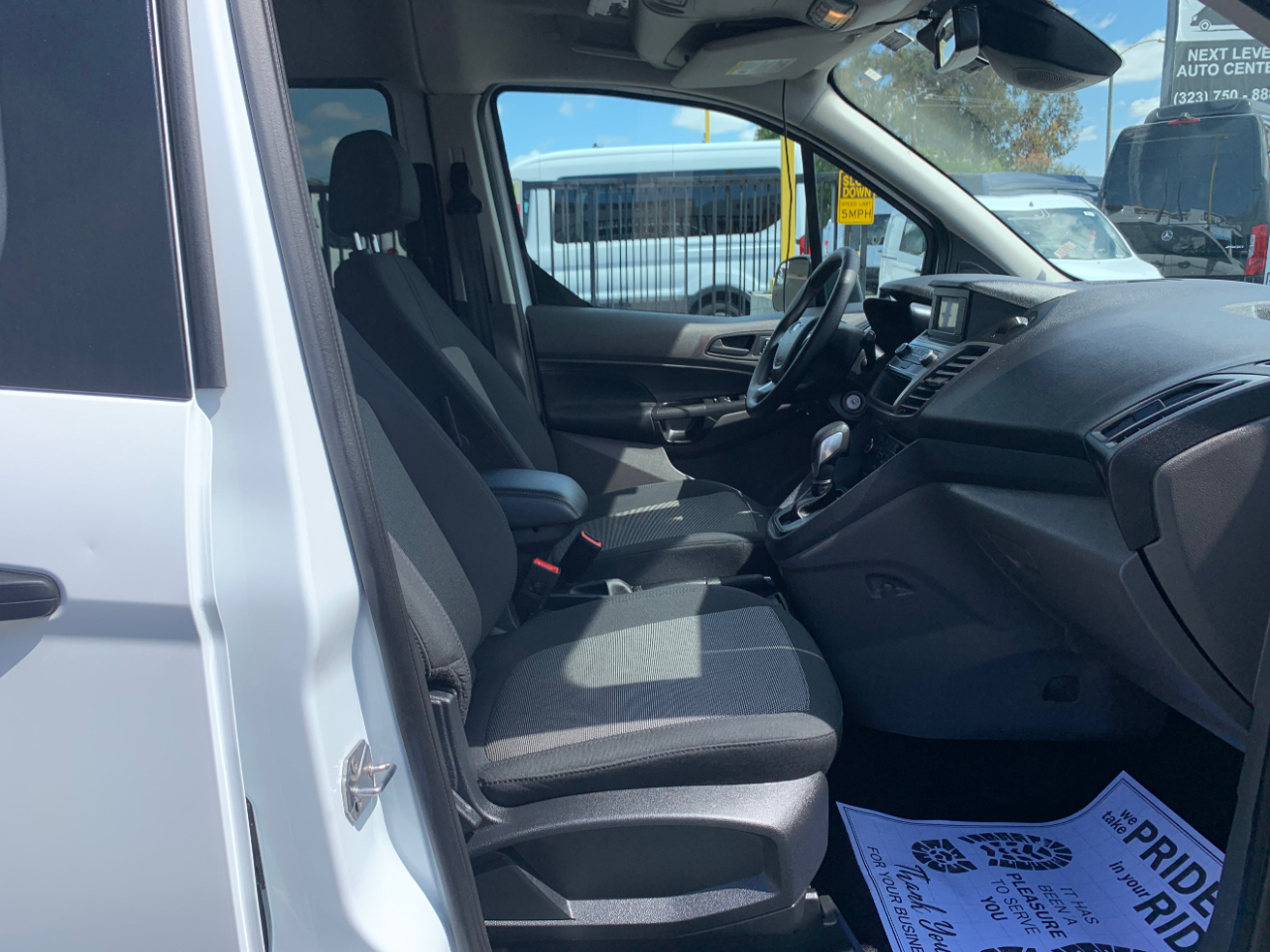 Ford Transit Connect Wagon XL LWB w/Rear Symmetrical Doors 2022