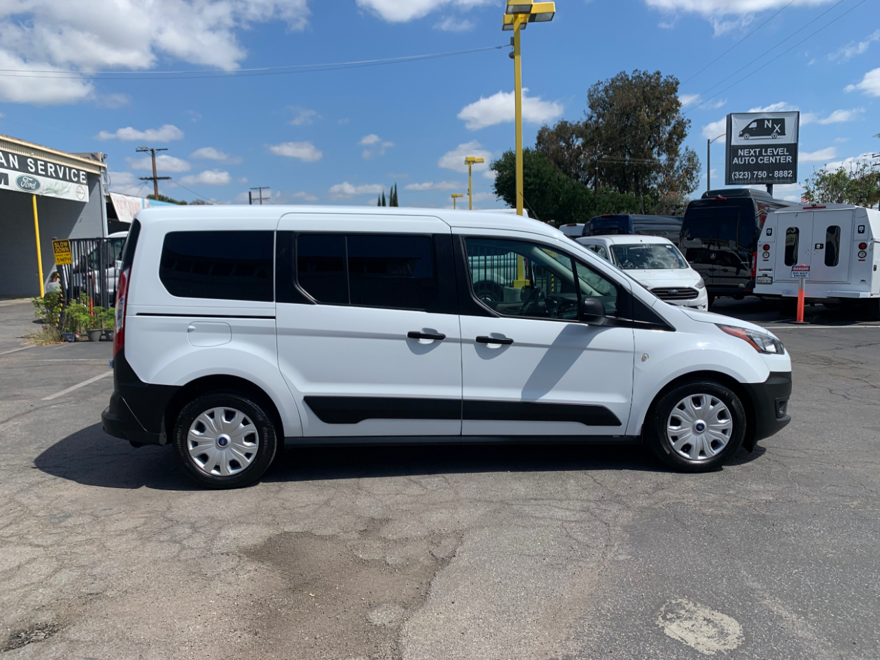 Ford Transit Connect Wagon XL LWB w/Rear Symmetrical Doors 2022