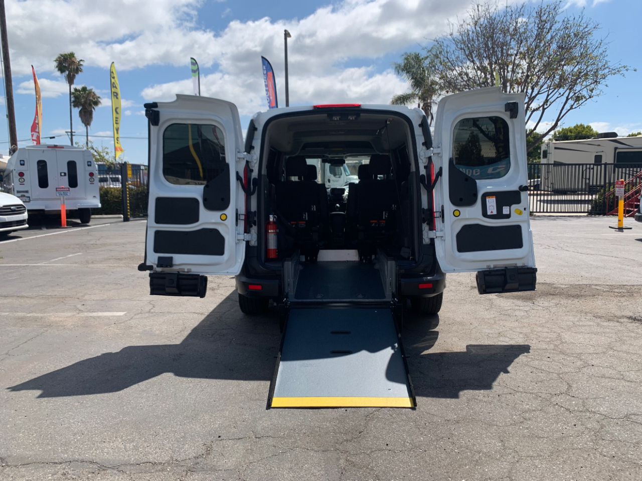 Ford Transit Connect Wagon XL LWB w/Rear Symmetrical Doors 2022
