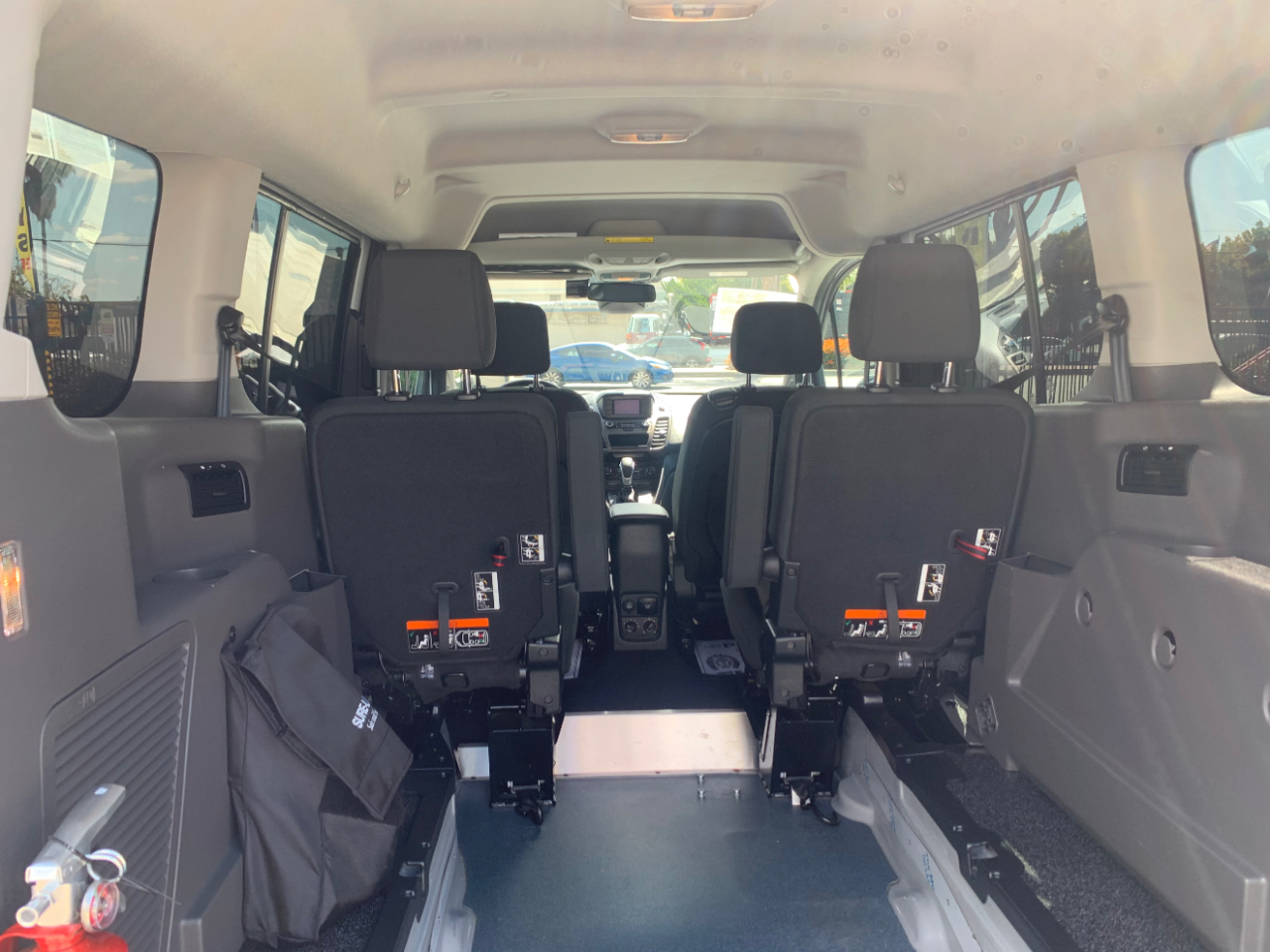 Ford Transit Connect Wagon XL LWB w/Rear Symmetrical Doors 2022