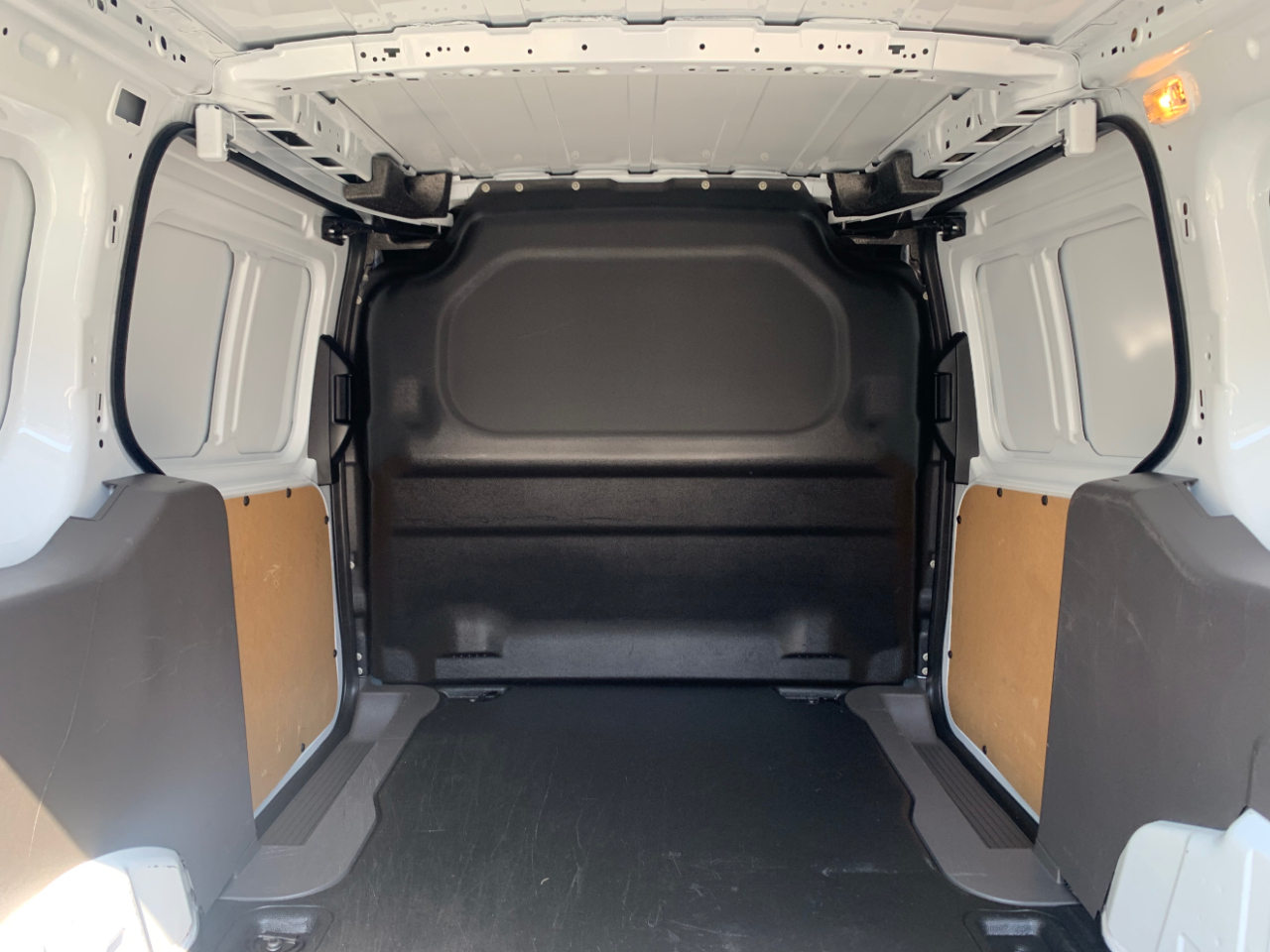 Ford Transit Connect Van XL LWB w/Rear Symmetrical Doors 2022