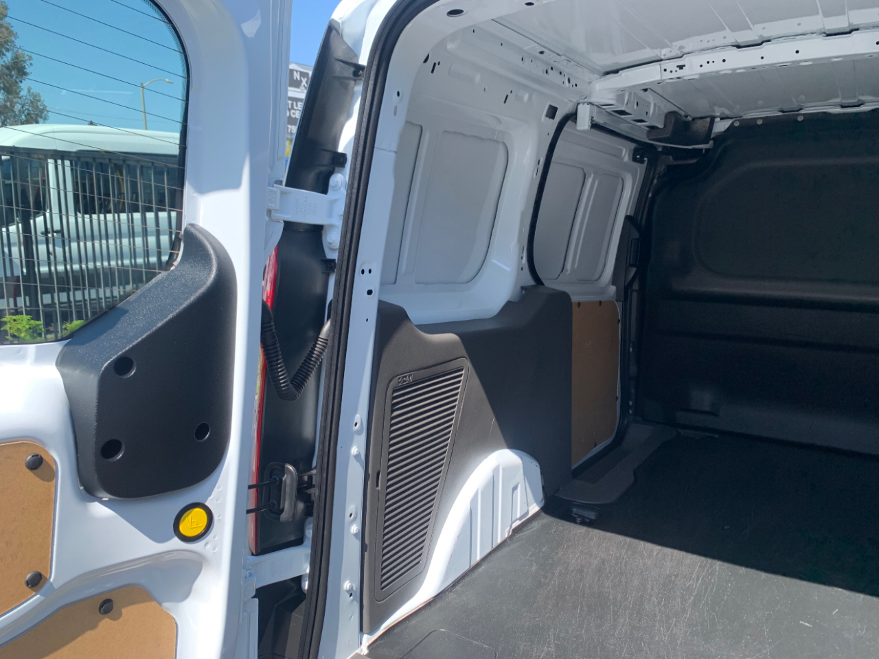 Ford Transit Connect Van XL LWB w/Rear Symmetrical Doors 2022