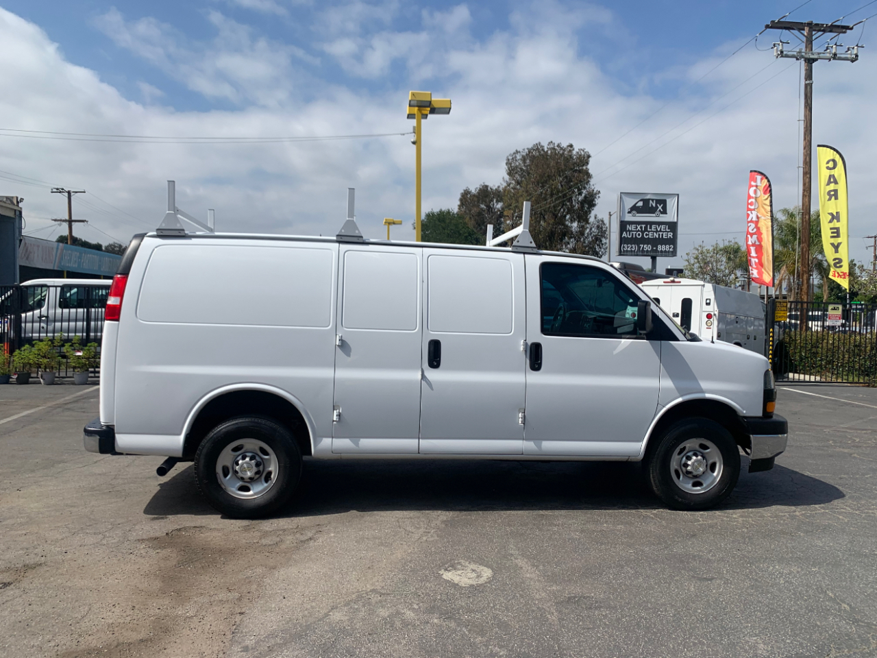Chevrolet Express Cargo Van RWD 3500 135" 2022