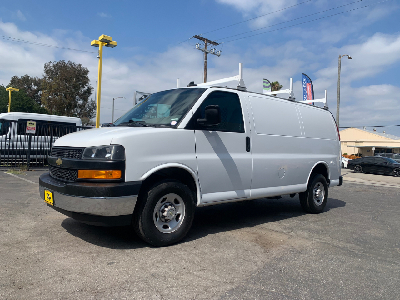 Chevrolet Express Cargo Van RWD 3500 135" 2022