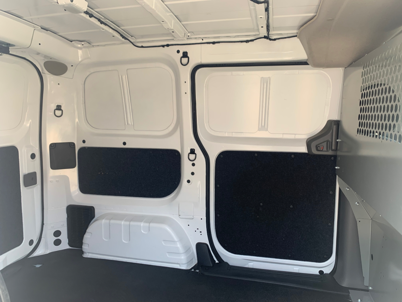 Nissan NV200 Compact Cargo I4 S 2020