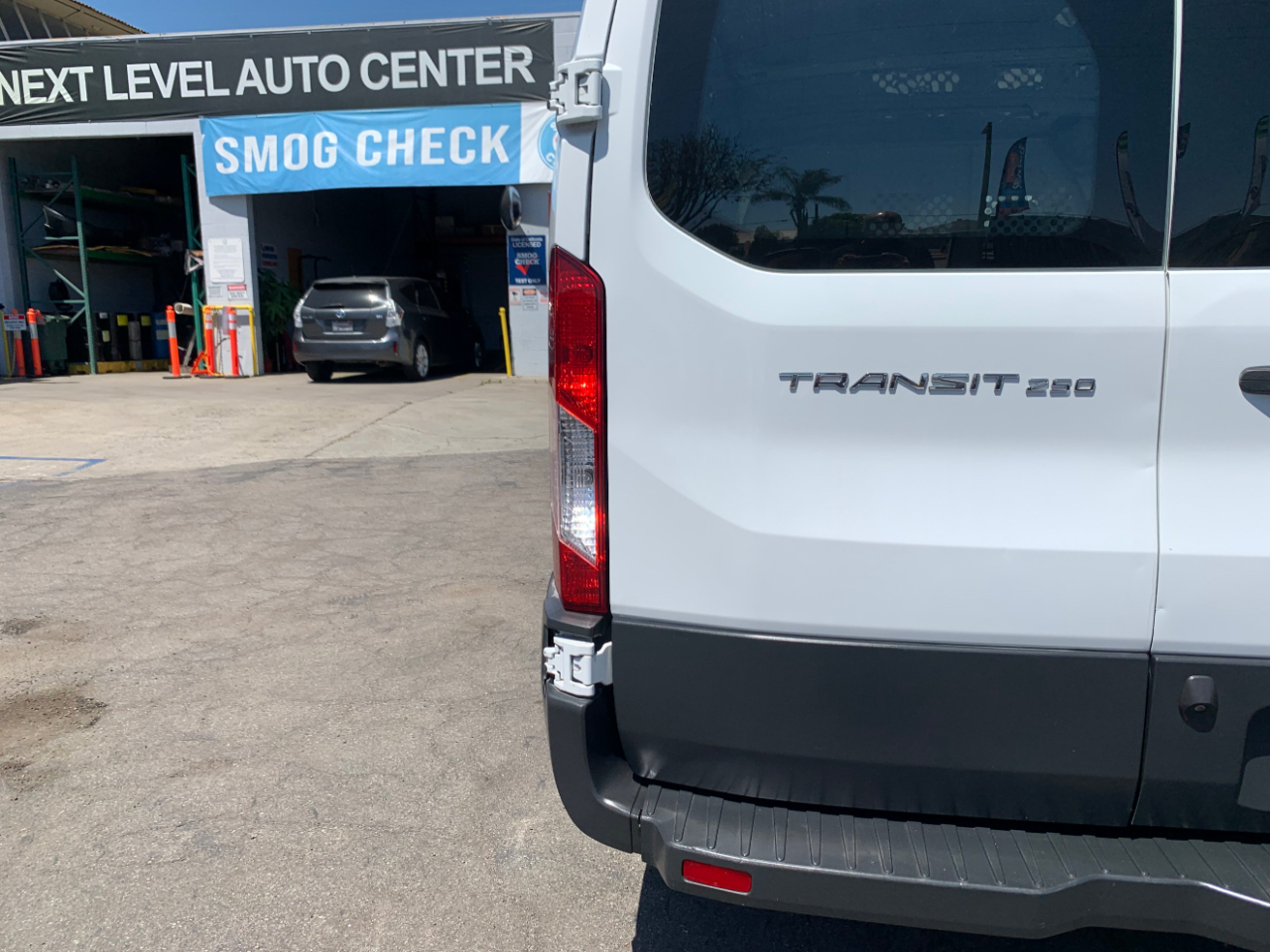Ford Transit Cargo Van T-250 130" Low Rf 9000 GVWR Swing-Out RH Dr 2016