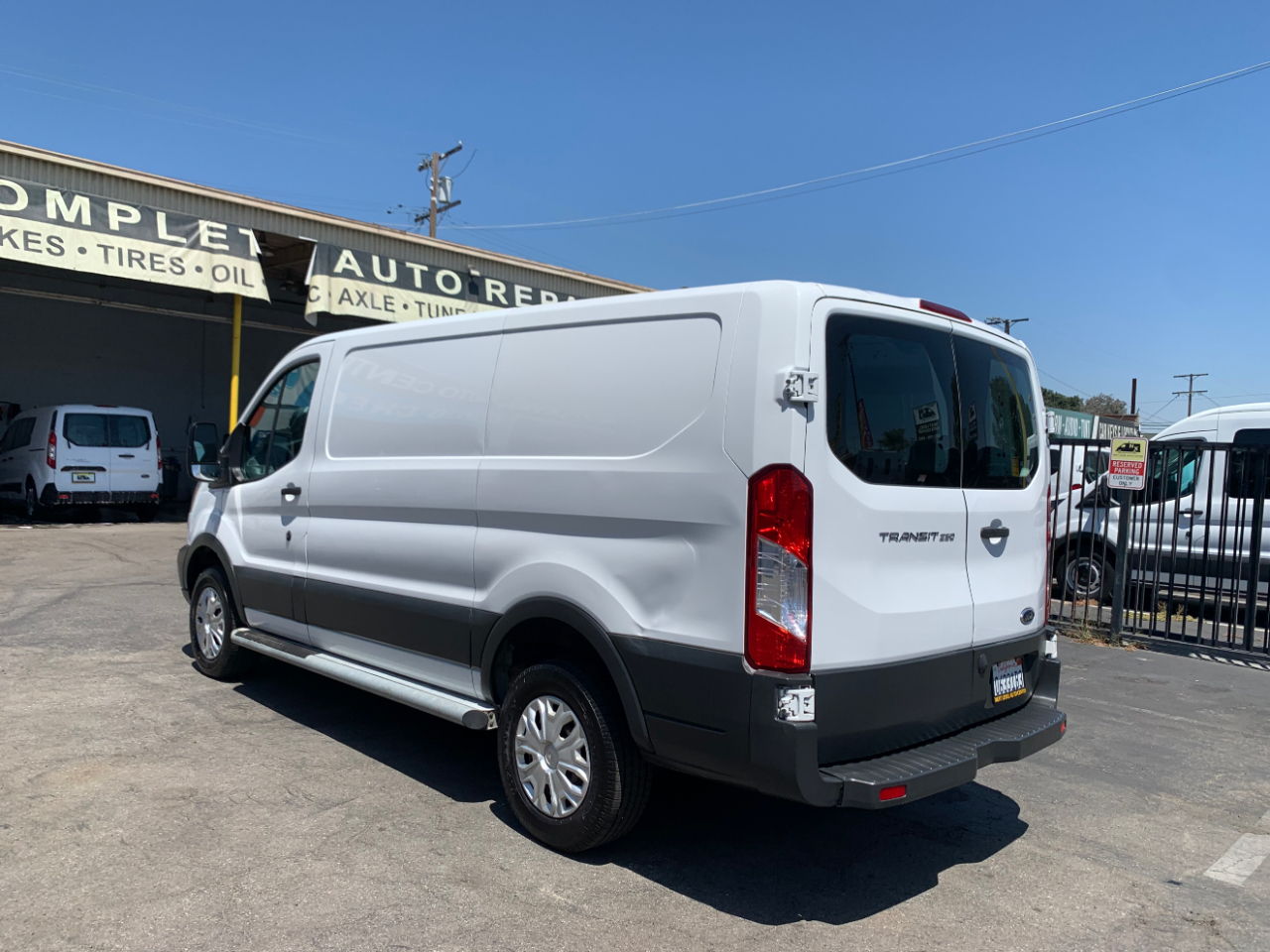 Ford Transit Cargo Van T-250 130" Low Rf 9000 GVWR Swing-Out RH Dr 2016