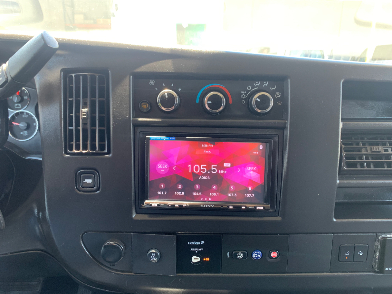 Chevrolet Express Passenger RWD 3500 155" LT 2019