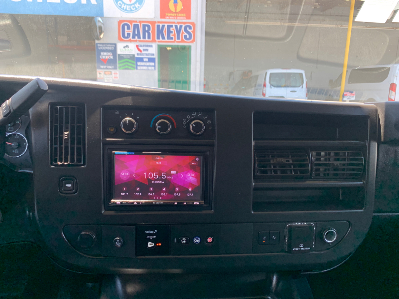 Chevrolet Express Passenger RWD 3500 155" LT 2019