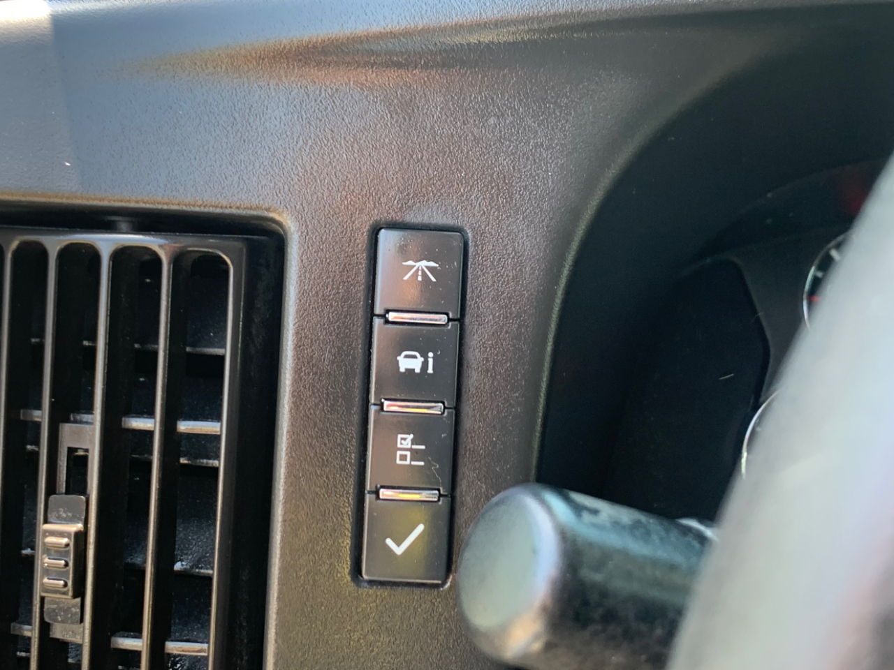 Chevrolet Express Passenger RWD 3500 155" LT 2019