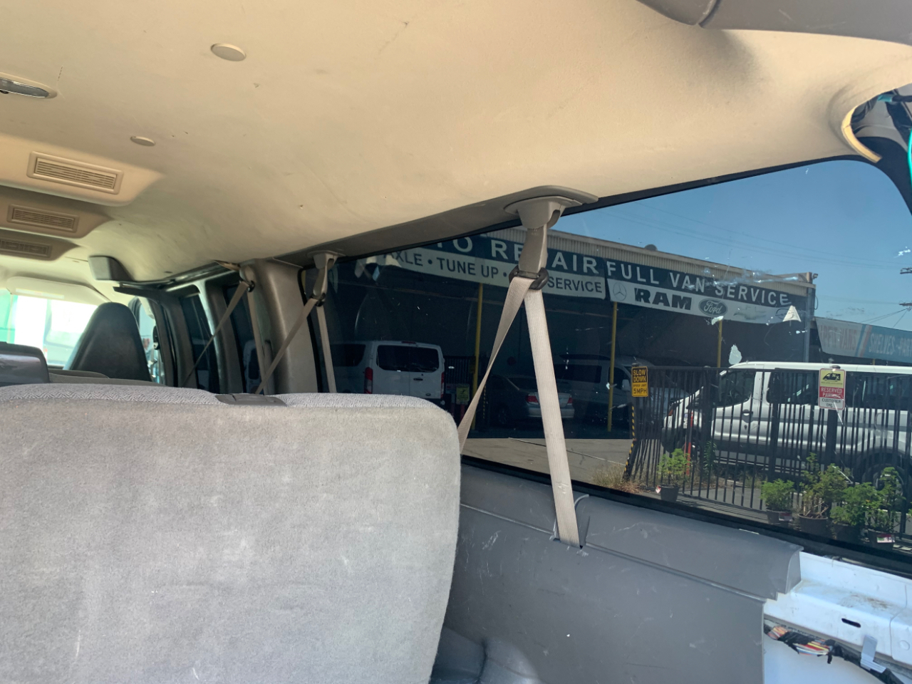 Chevrolet Express Passenger RWD 3500 155" LT 2019