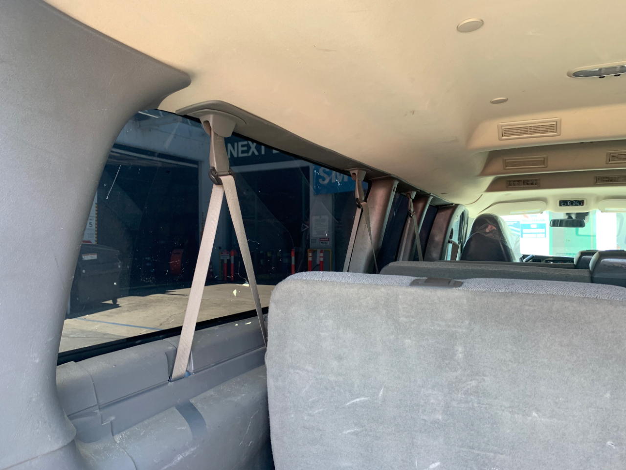 Chevrolet Express Passenger RWD 3500 155" LT 2019