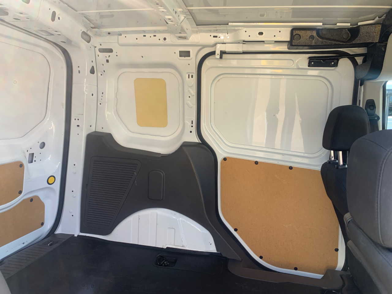 Ford Transit Connect Van XL SWB w/Rear Symmetrical Doors 2019