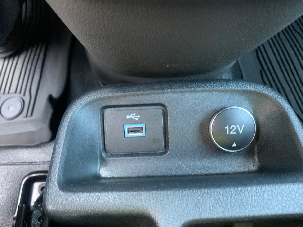 Ford Transit Connect Van XL SWB w/Rear Symmetrical Doors 2019