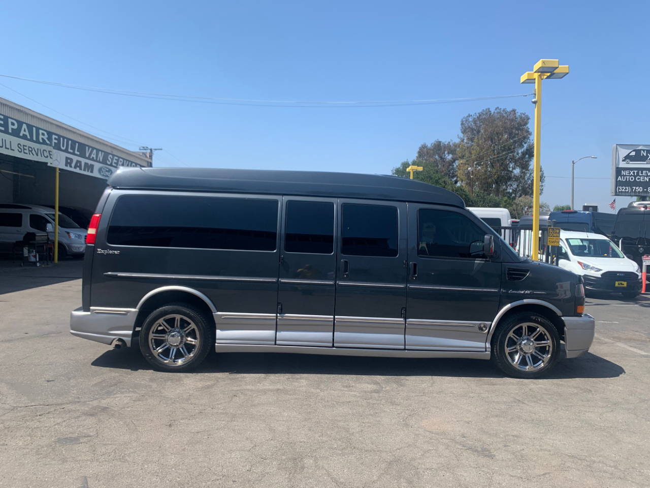 GMC Savana Cargo Van RWD 2500 155" Upfitter 2014