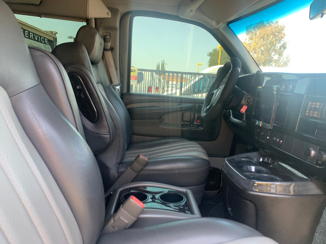 GMC Savana Cargo Van RWD 2500 155" Upfitter 2014