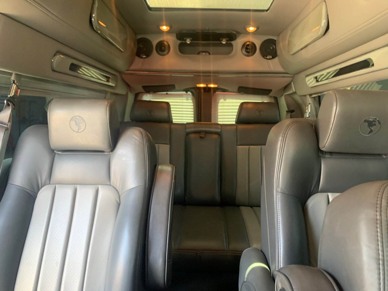 GMC Savana Cargo Van RWD 2500 155" Upfitter 2014