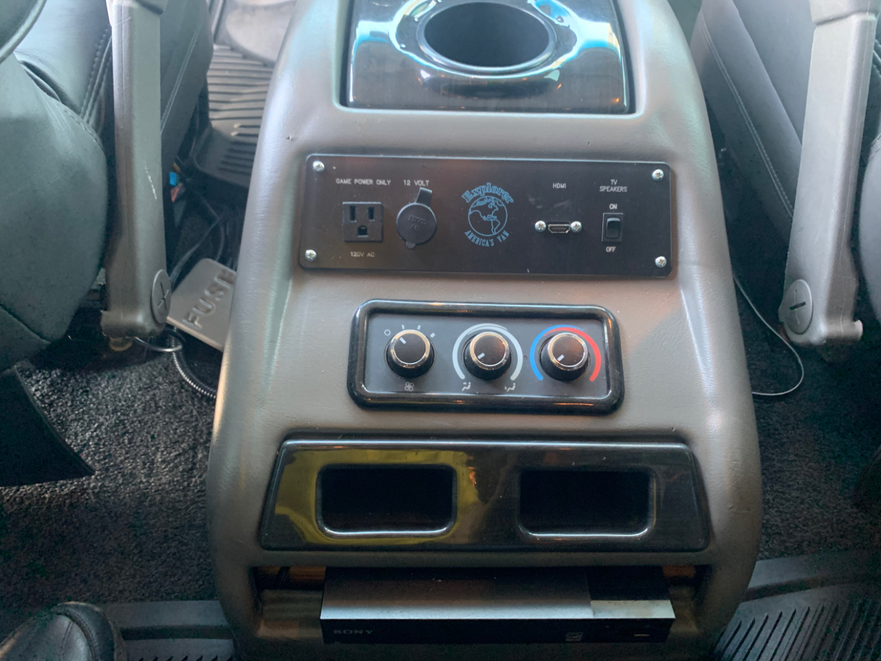 GMC Savana Cargo Van RWD 2500 155" Upfitter 2014
