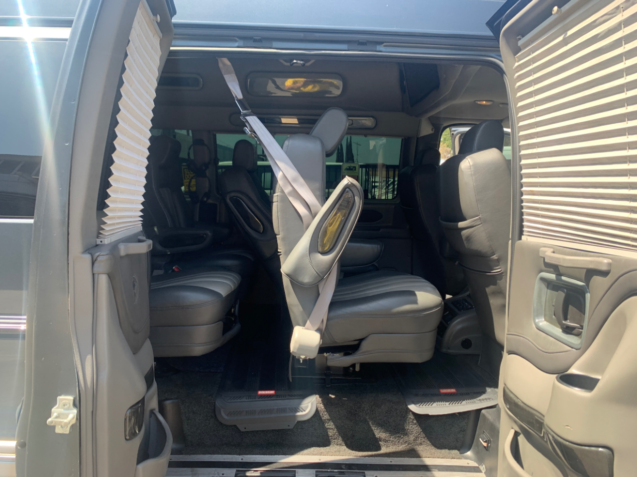 GMC Savana Cargo Van RWD 2500 155" Upfitter 2014
