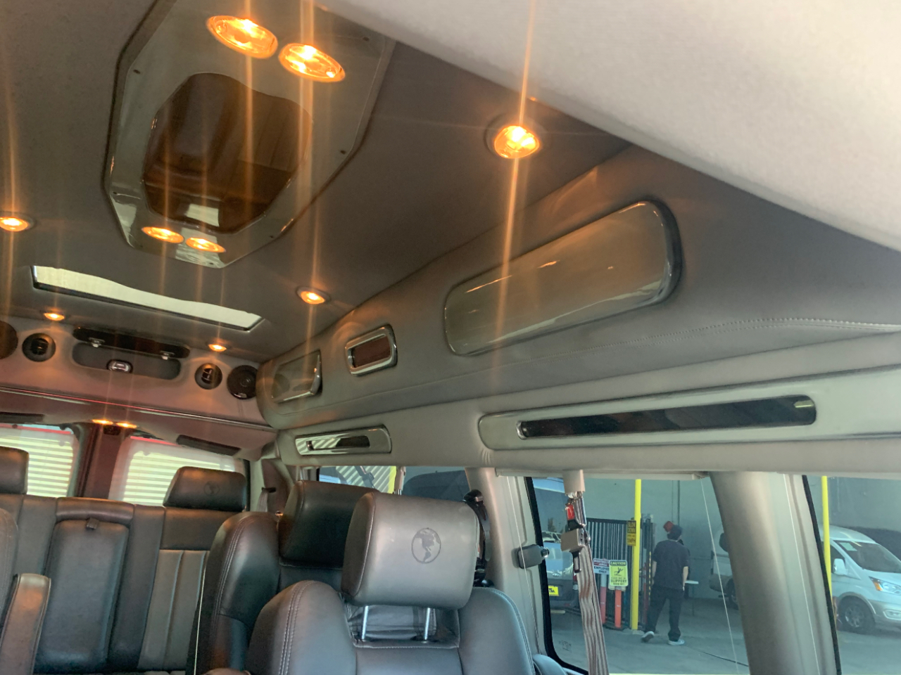 GMC Savana Cargo Van RWD 2500 155" Upfitter 2014