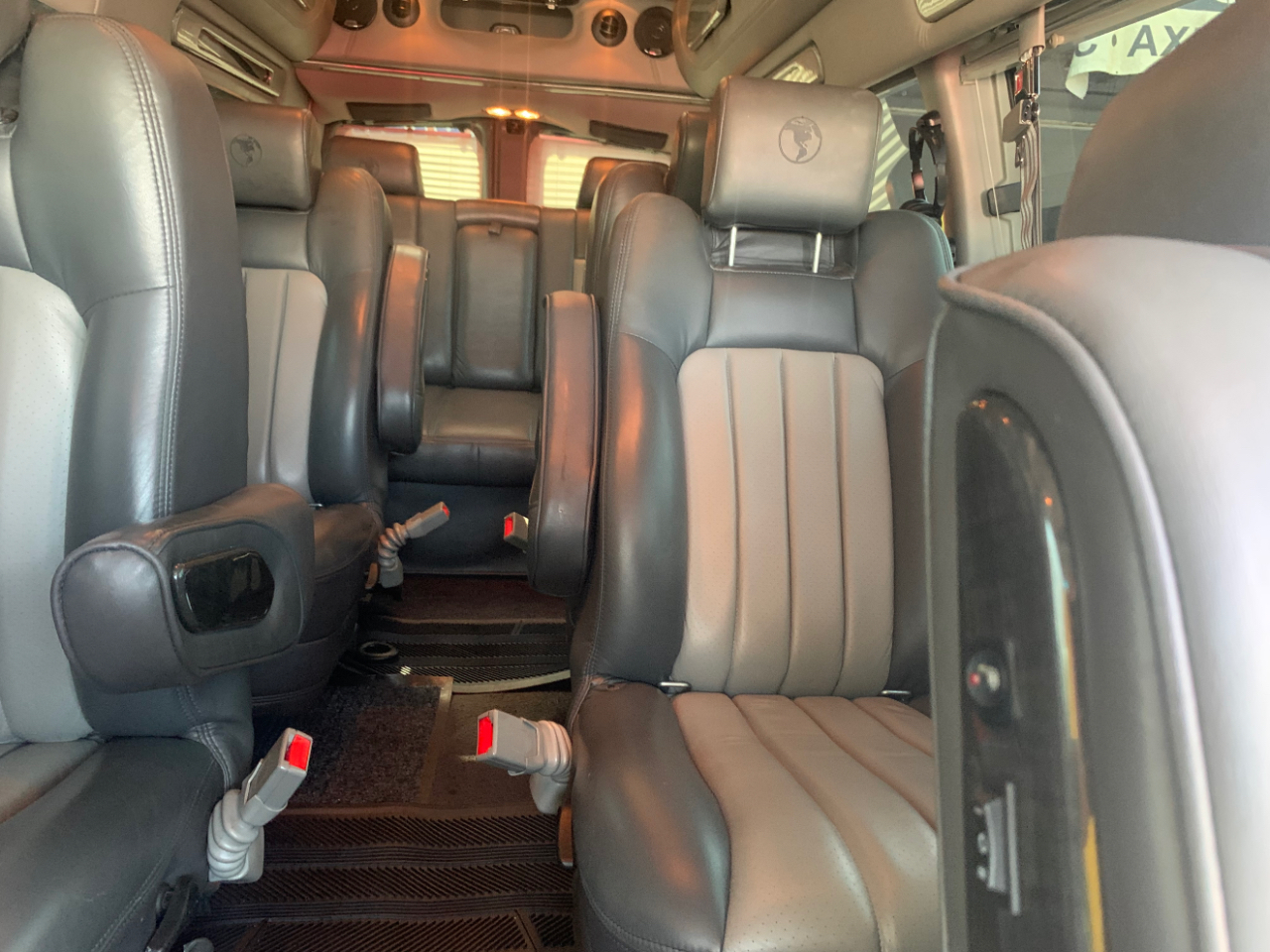 GMC Savana Cargo Van RWD 2500 155" Upfitter 2014