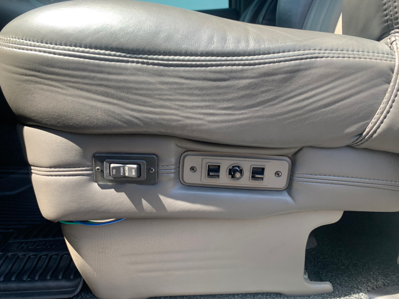 GMC Savana Cargo Van RWD 2500 155" Upfitter 2014