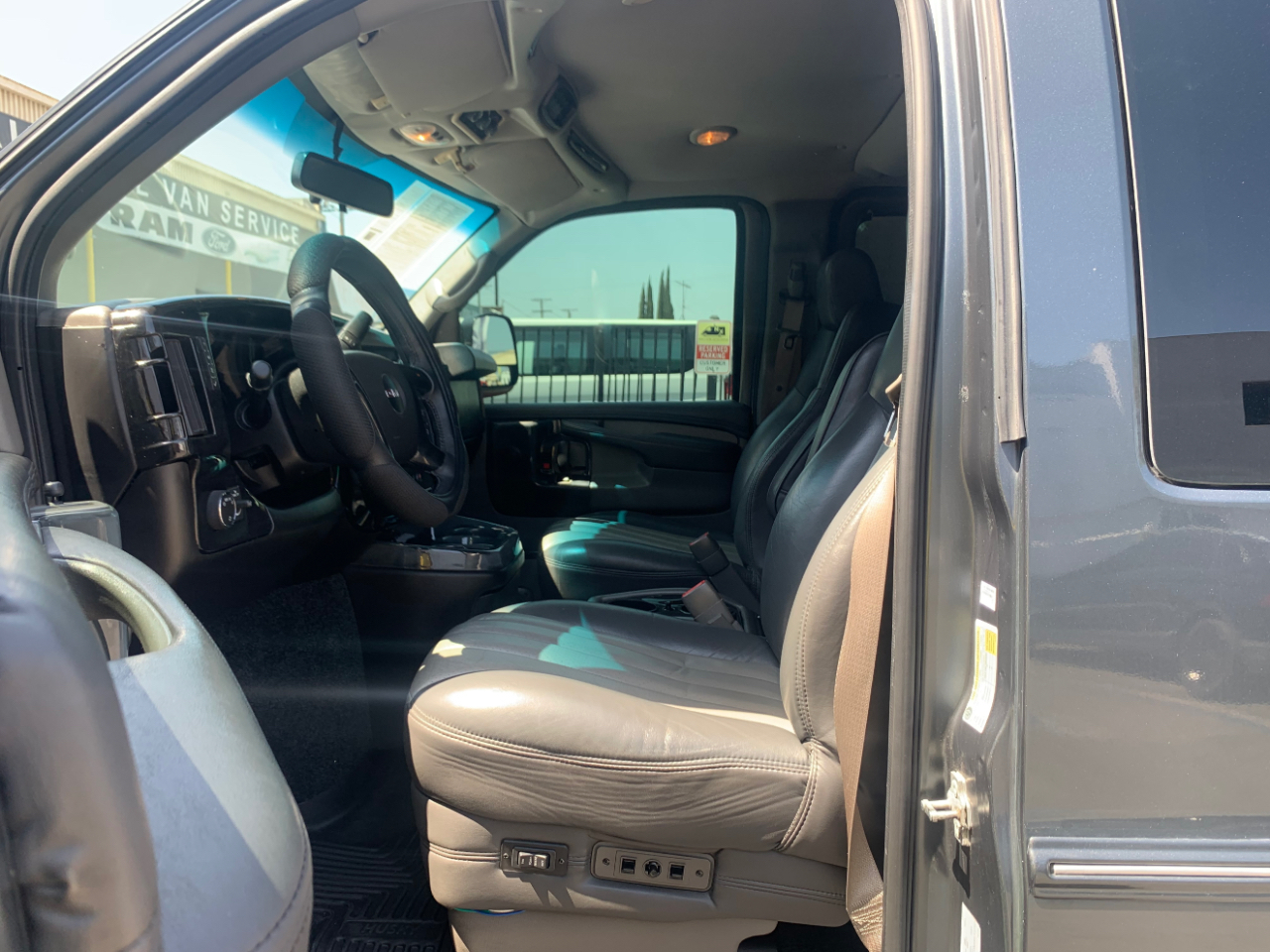 GMC Savana Cargo Van RWD 2500 155" Upfitter 2014