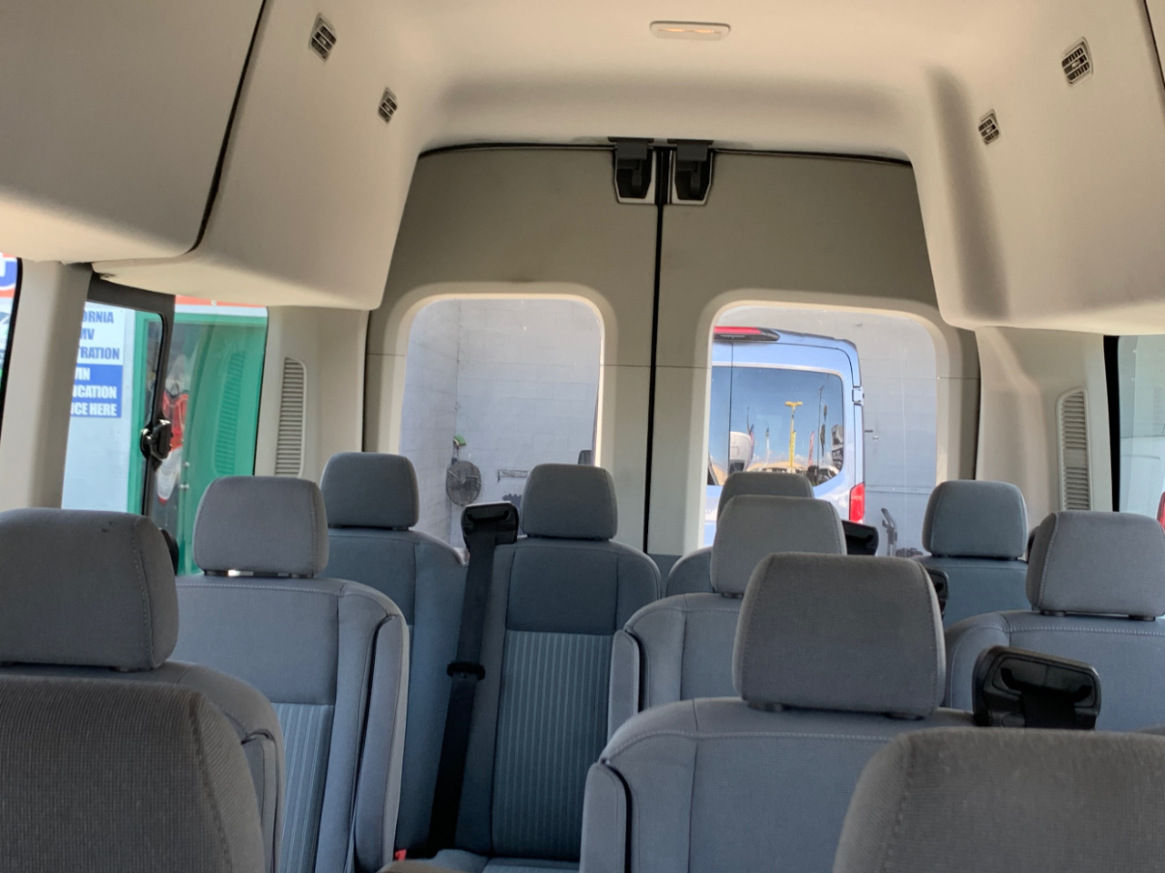 Ford Transit Wagon T-350 148" EL High Roof XLT Sliding RH Dr DRW 2017