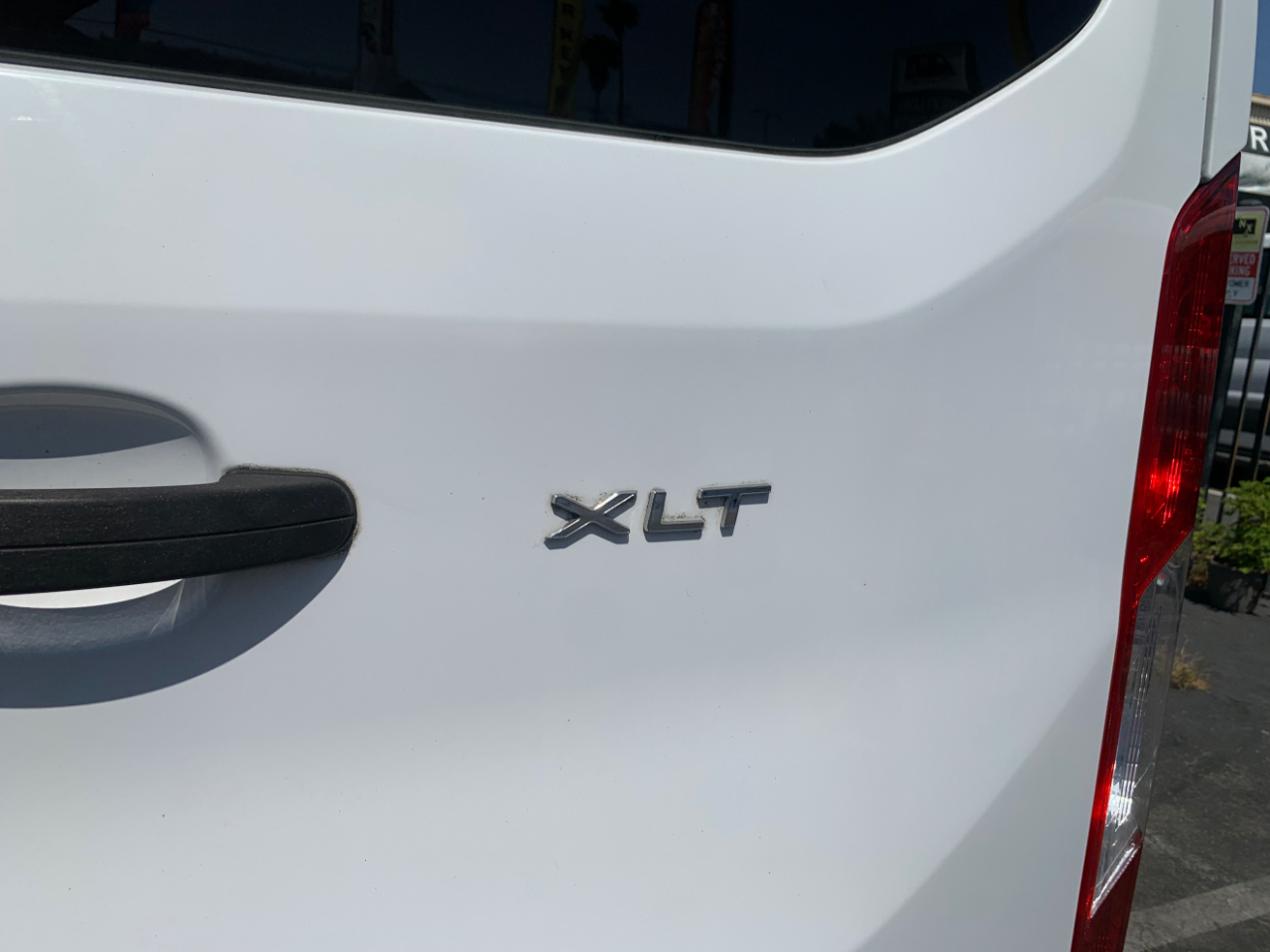 Ford Transit Wagon T-350 148" Low Roof XLT Sliding RH Dr 2016