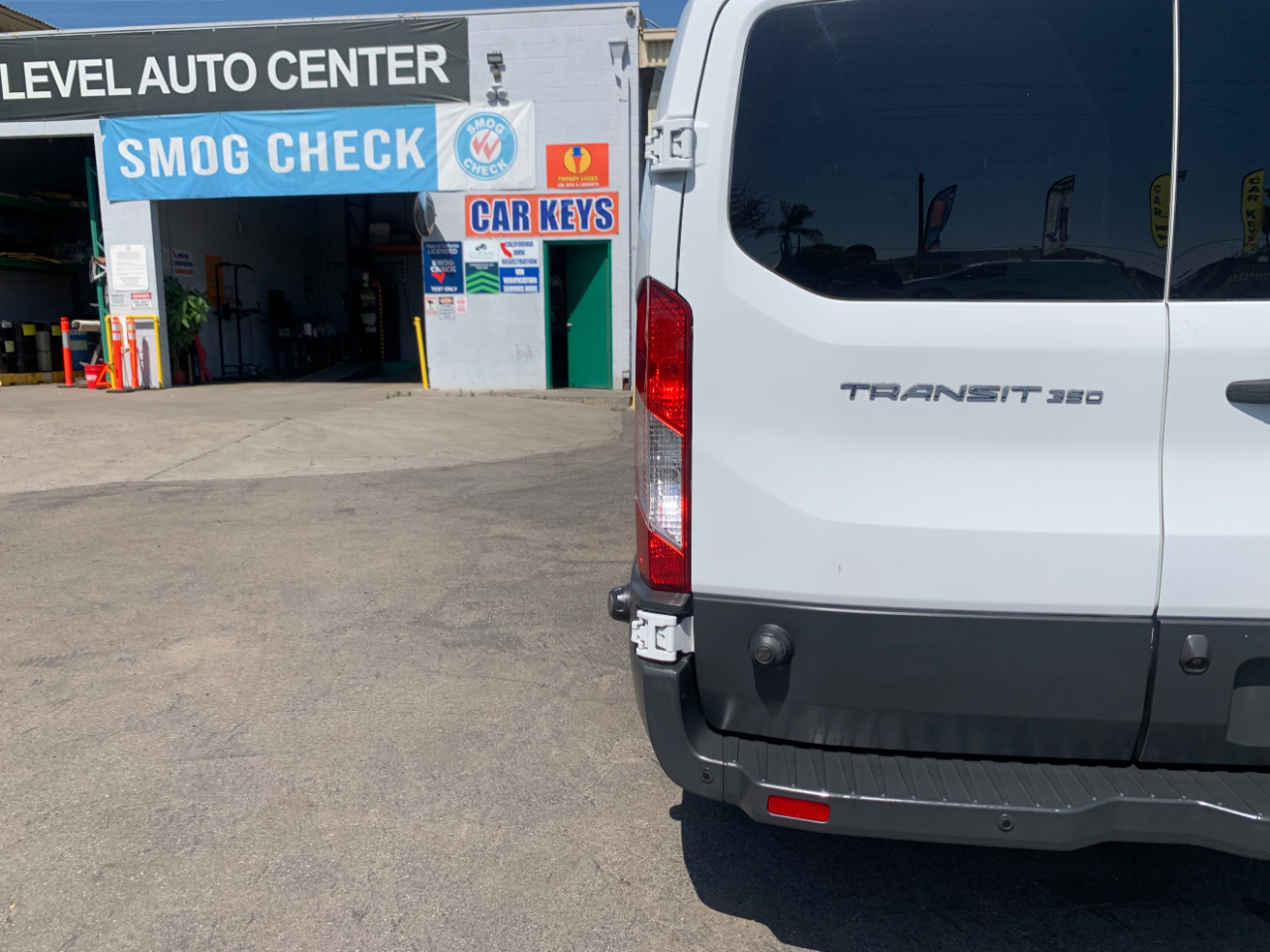 Ford Transit Wagon T-350 148" Low Roof XLT Sliding RH Dr 2016