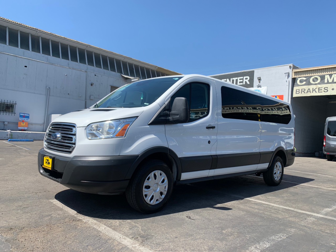 Ford Transit Wagon T-350 148" Low Roof XLT Sliding RH Dr 2016
