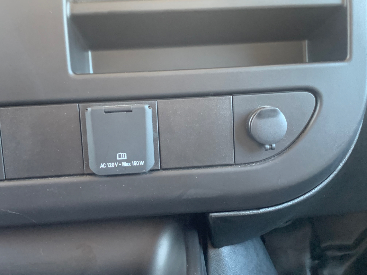 Chevrolet Express Cargo Van RWD 2500 135" 2023
