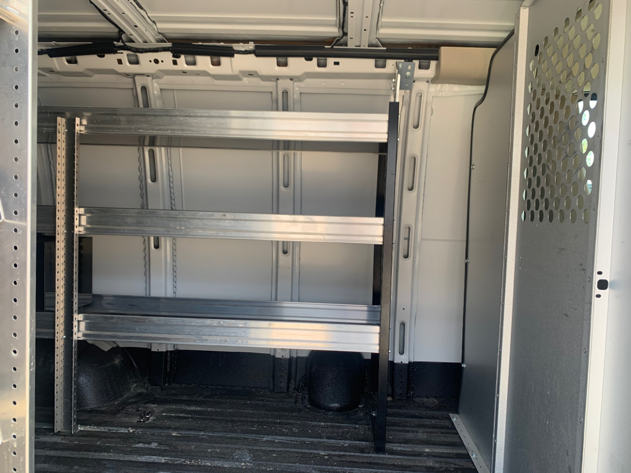 Chevrolet Express Cargo Van RWD 2500 135" 2023