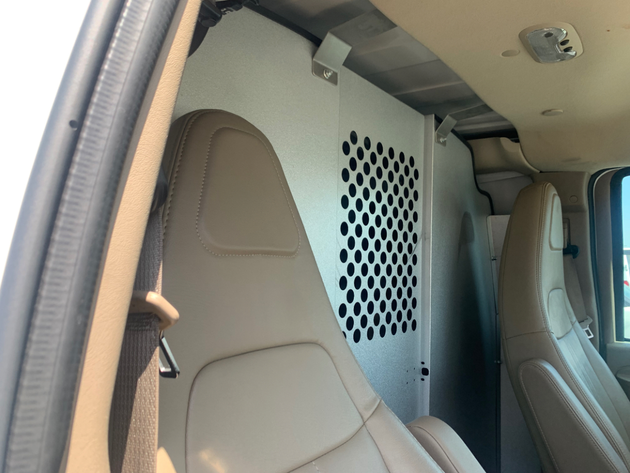 Chevrolet Express Cargo Van RWD 2500 135" 2023