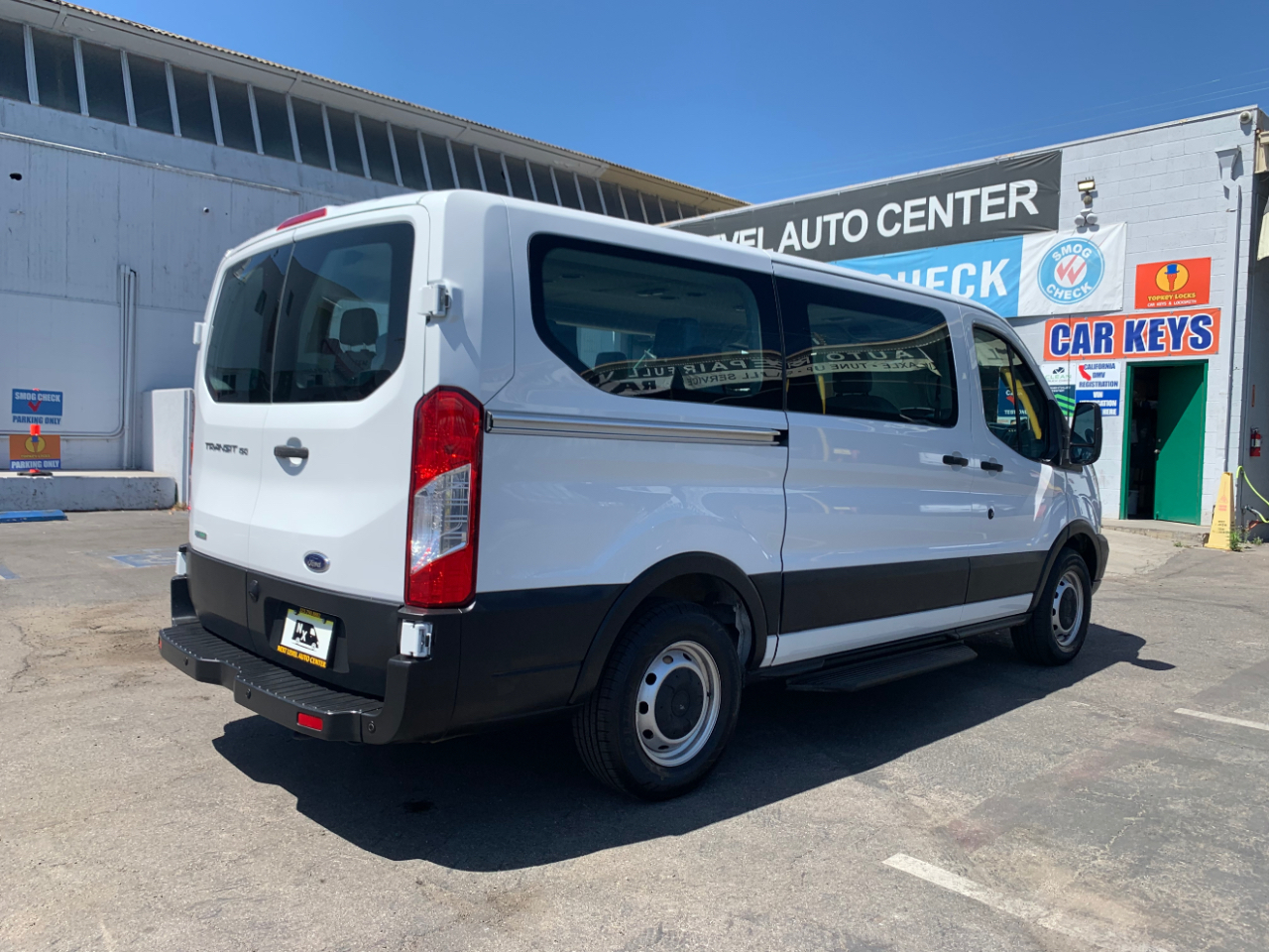 Ford Transit Passenger Wagon T-150 130" Low Roof XLT Sliding RH Dr 2019