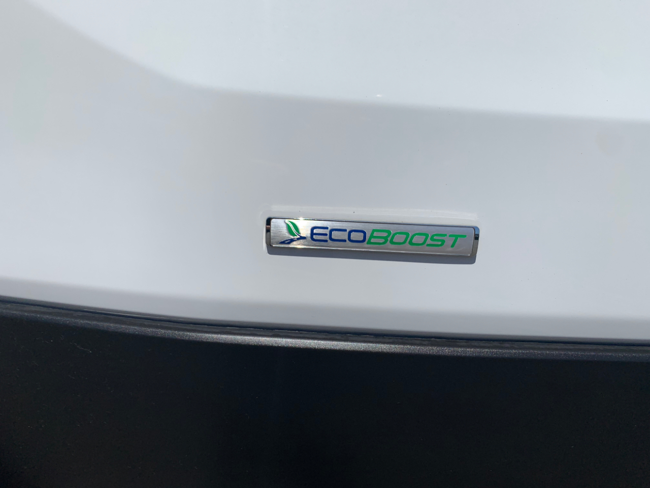 Ford Transit Passenger Wagon T-150 130" Low Roof XLT Sliding RH Dr 2019
